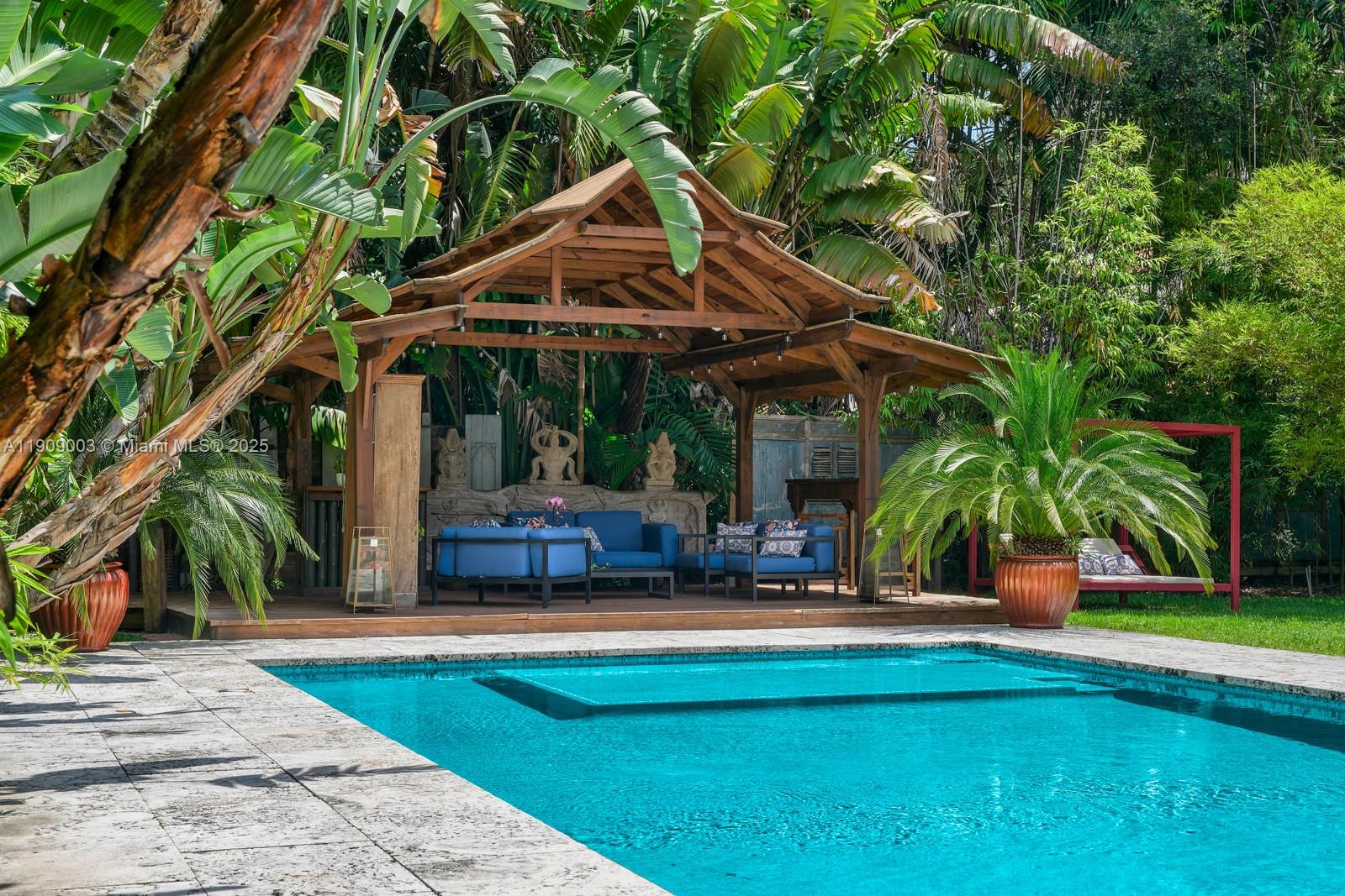 BAY POINT - Residential