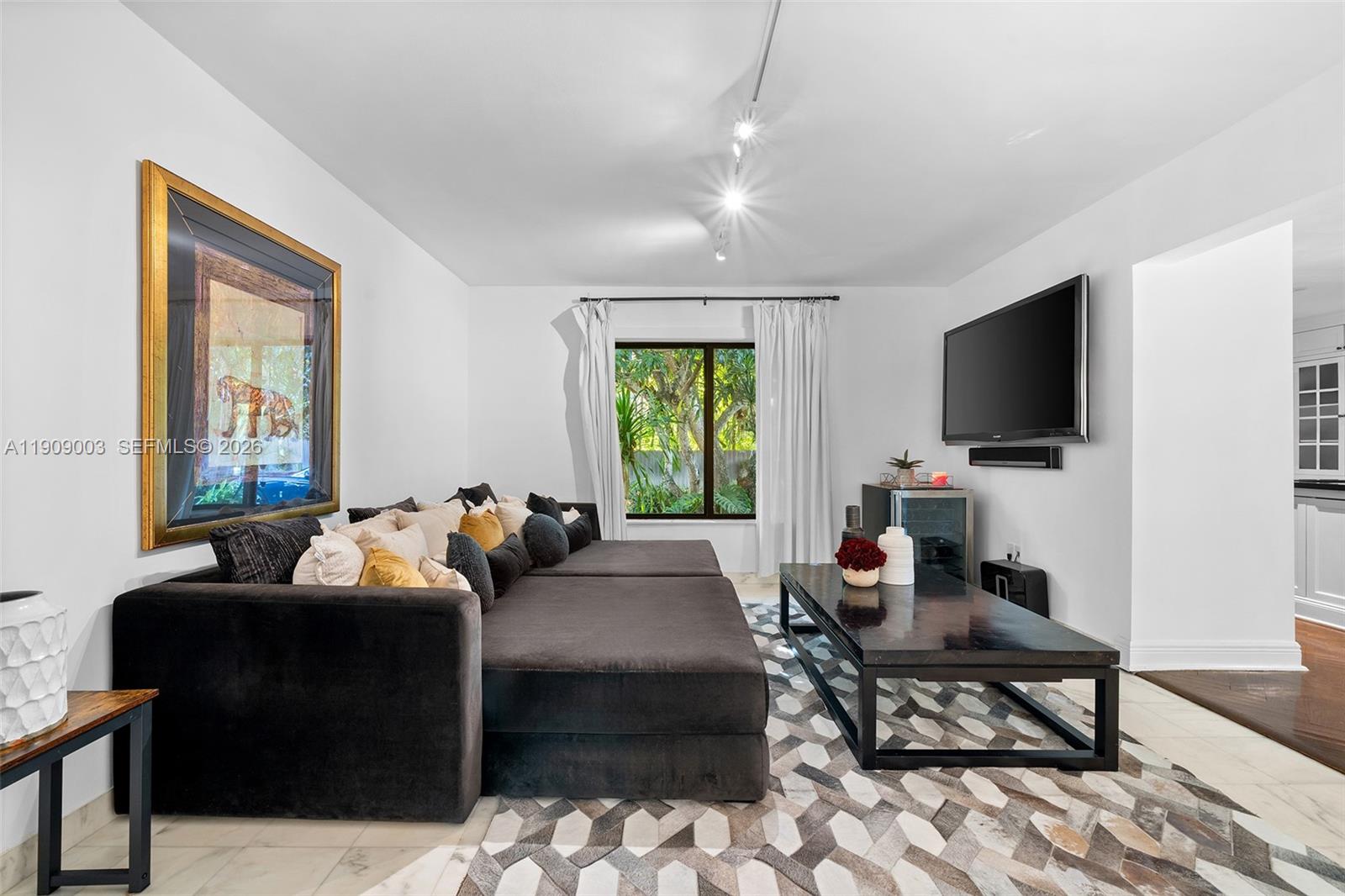 BAY POINT - Residential