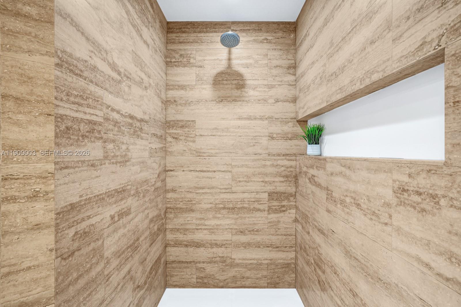 BAY POINT - Residential