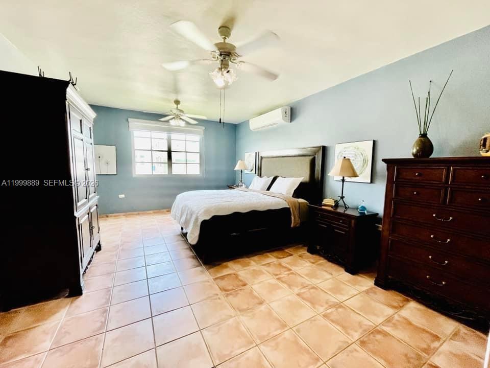 Royal Palm - Residential