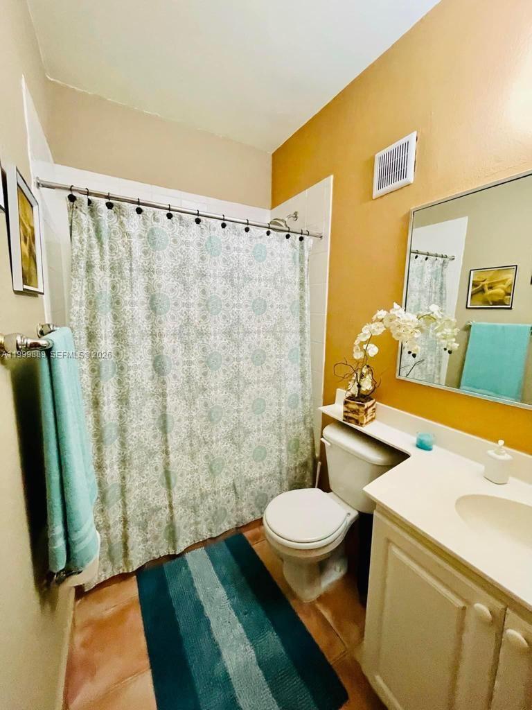 Royal Palm - Residential