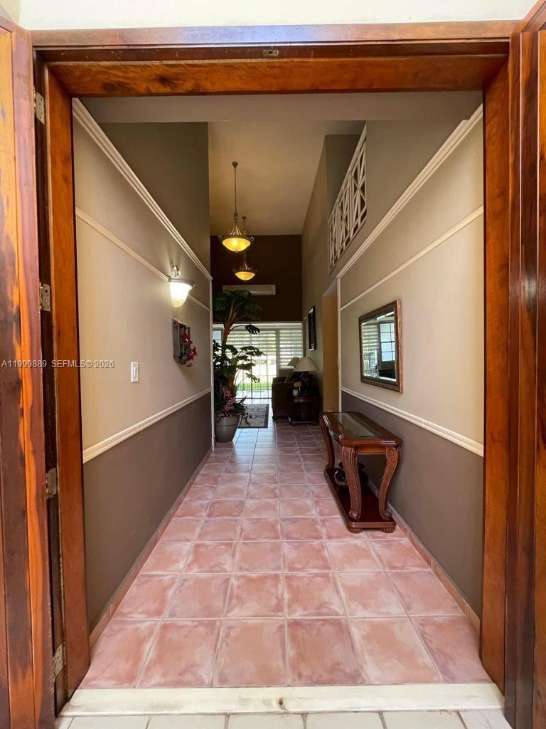 Royal Palm - Residential