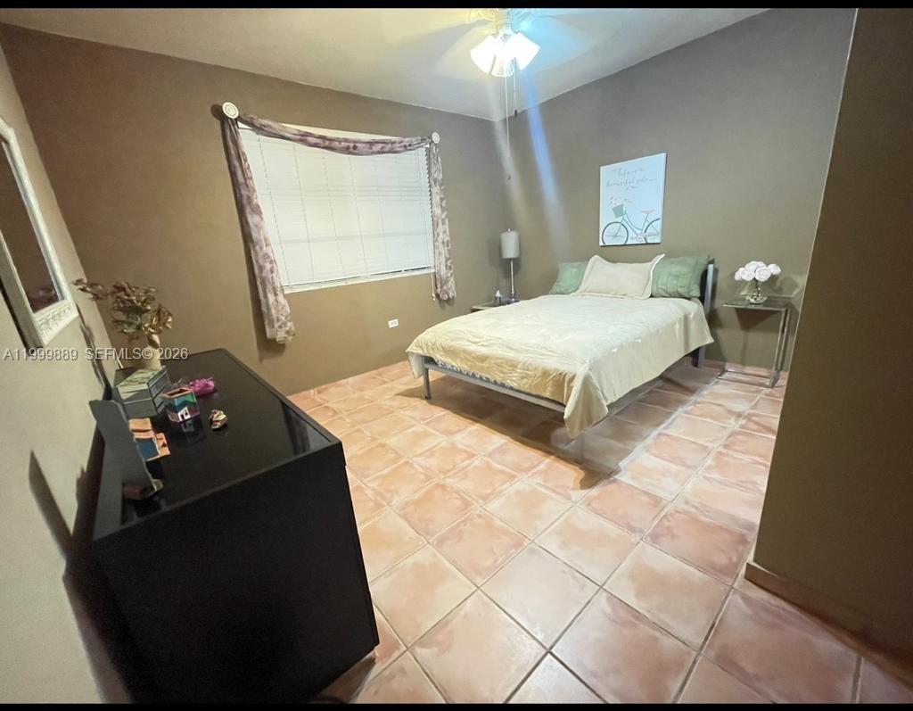 Royal Palm - Residential