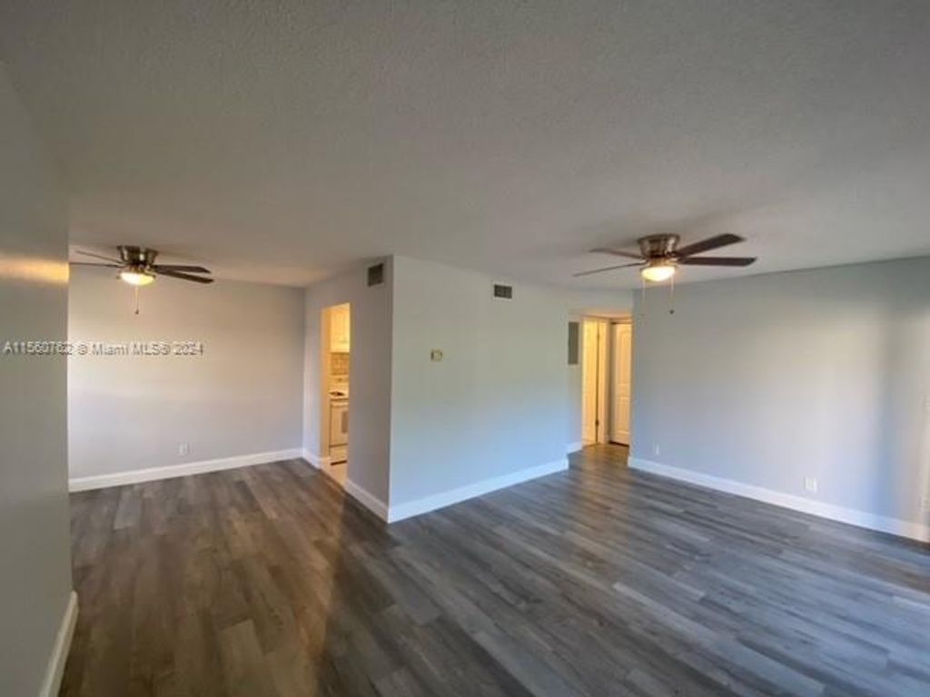 Photo of 12422 Alternate A1a #Q7, Palm Beach Gardens, FL 33410 (MLS # A11560762)