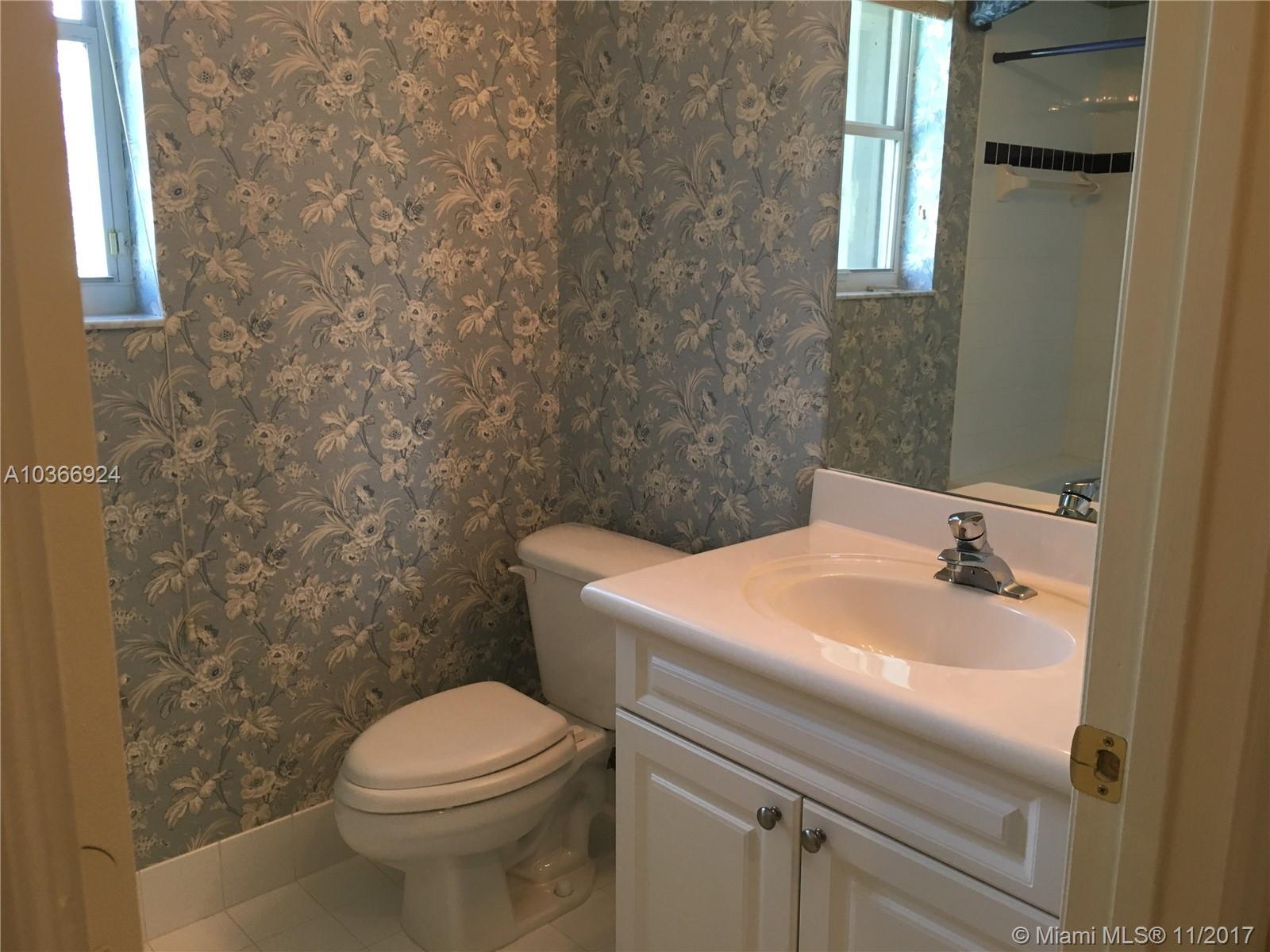 SILVER LAKES PH III PARCE - Residential