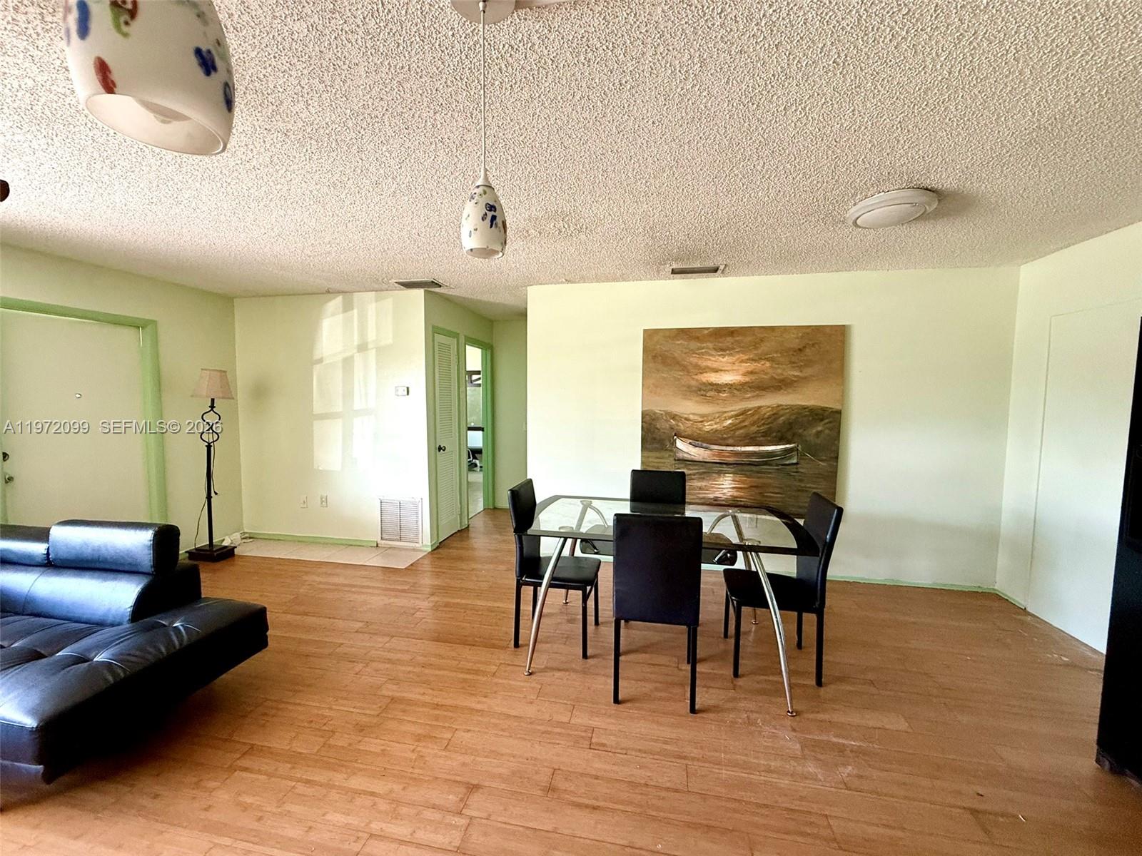 SUNRISE GOLF VLG SEC 24 - Residential