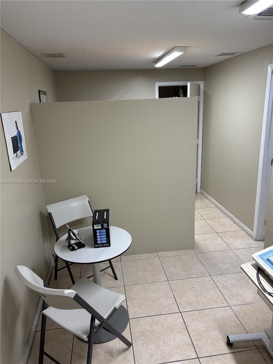 1750 W 39th Pl 1007
