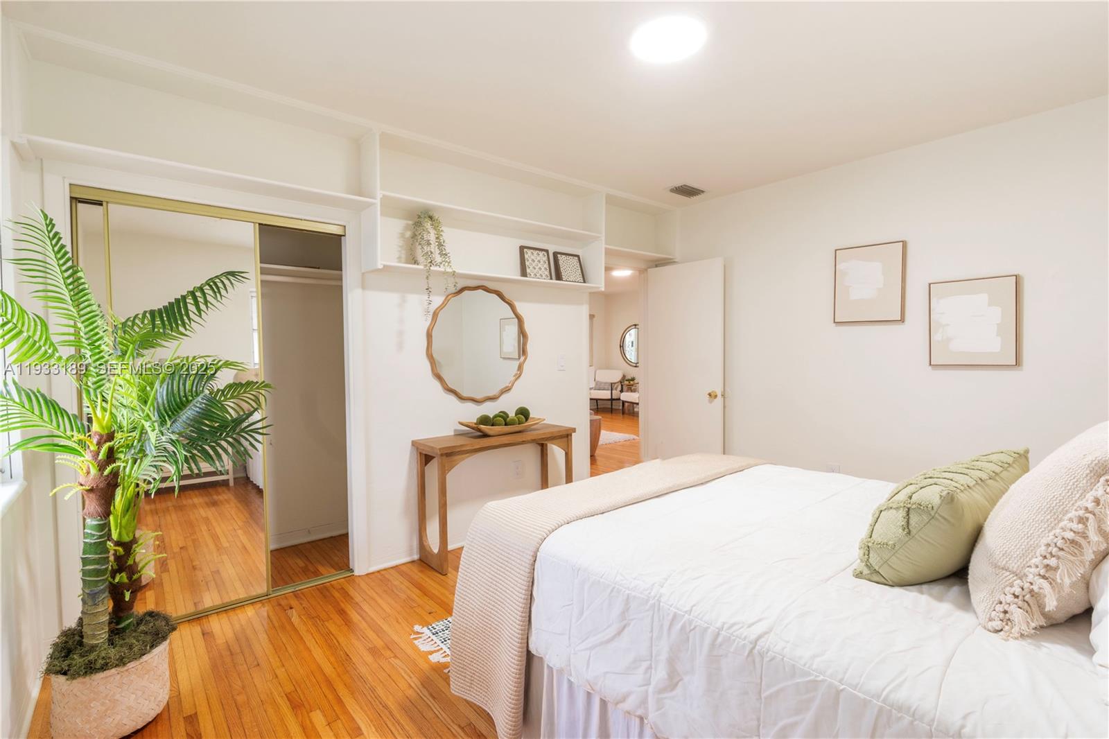 CINEMA PARK COUNTRY CLUB - Residential