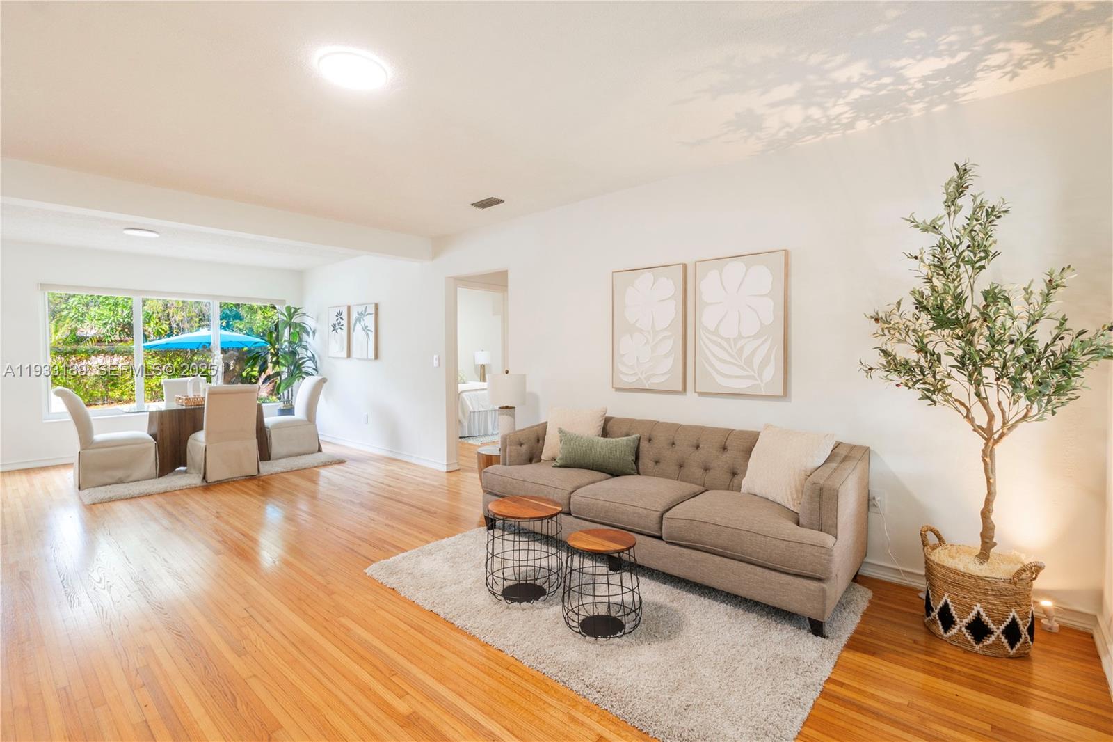 CINEMA PARK COUNTRY CLUB - Residential