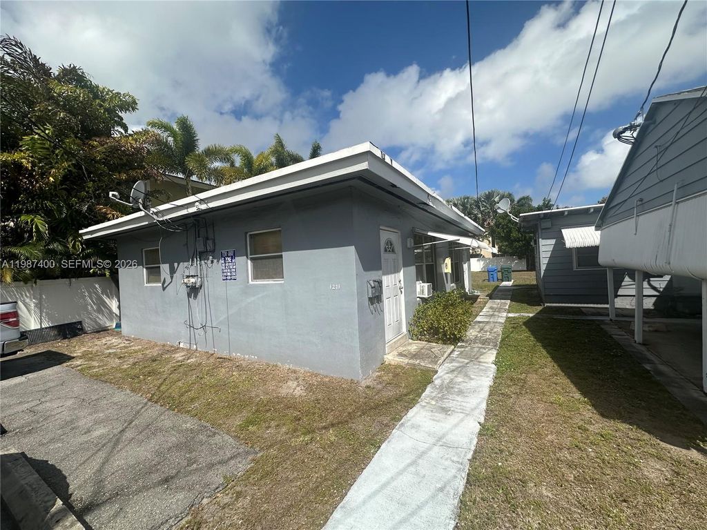 Photo of 1271 NE 32nd St #A, Oakland Park, FL 33334 (MLS # A11987400)