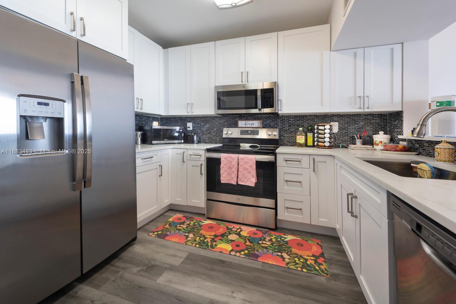 3020 NE 32nd Ave 1207