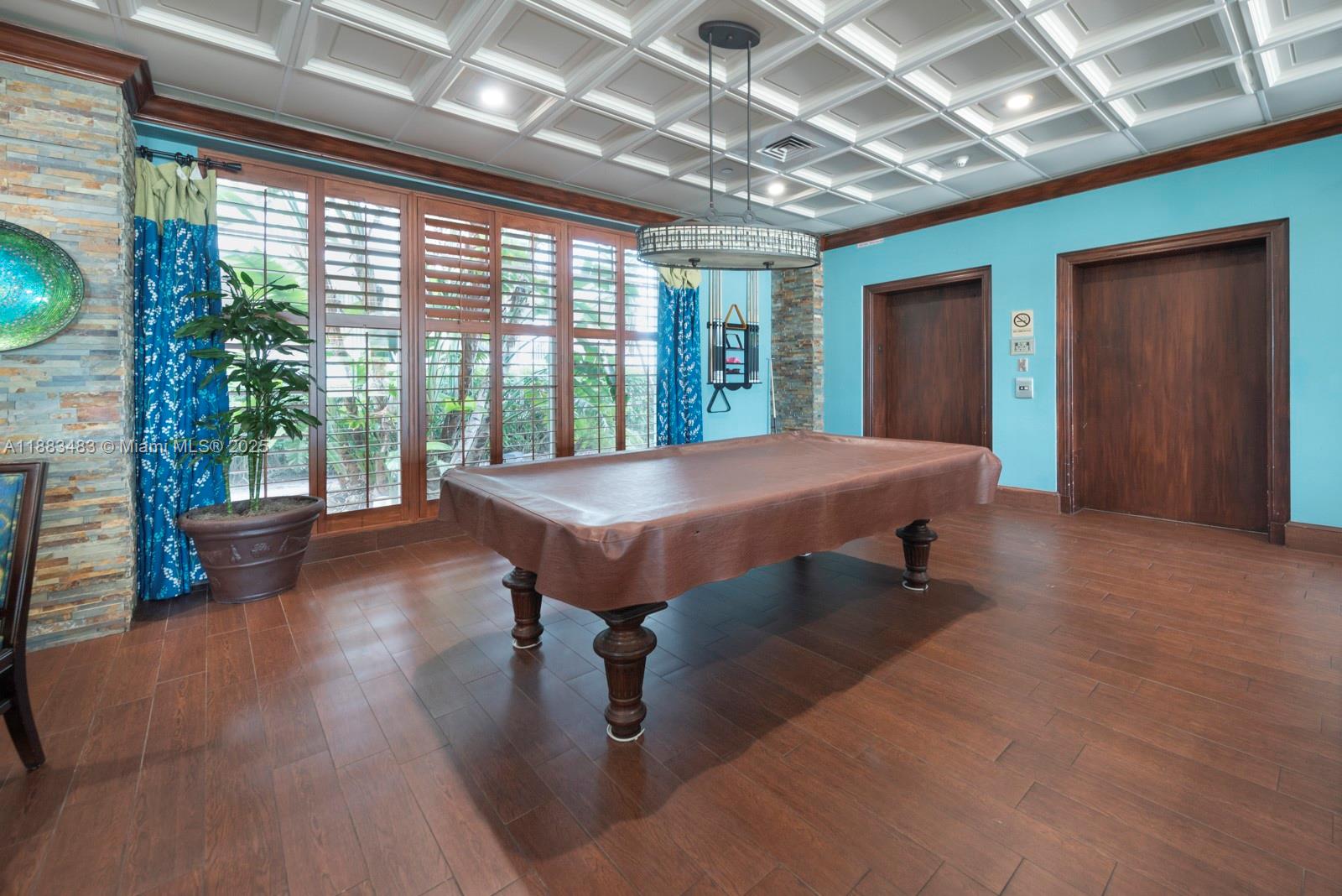 TIDES AT BRIDGESIDE SQUAR - Residential