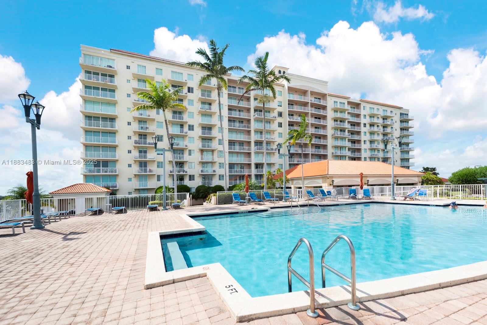 TIDES AT BRIDGESIDE SQUAR - Residential