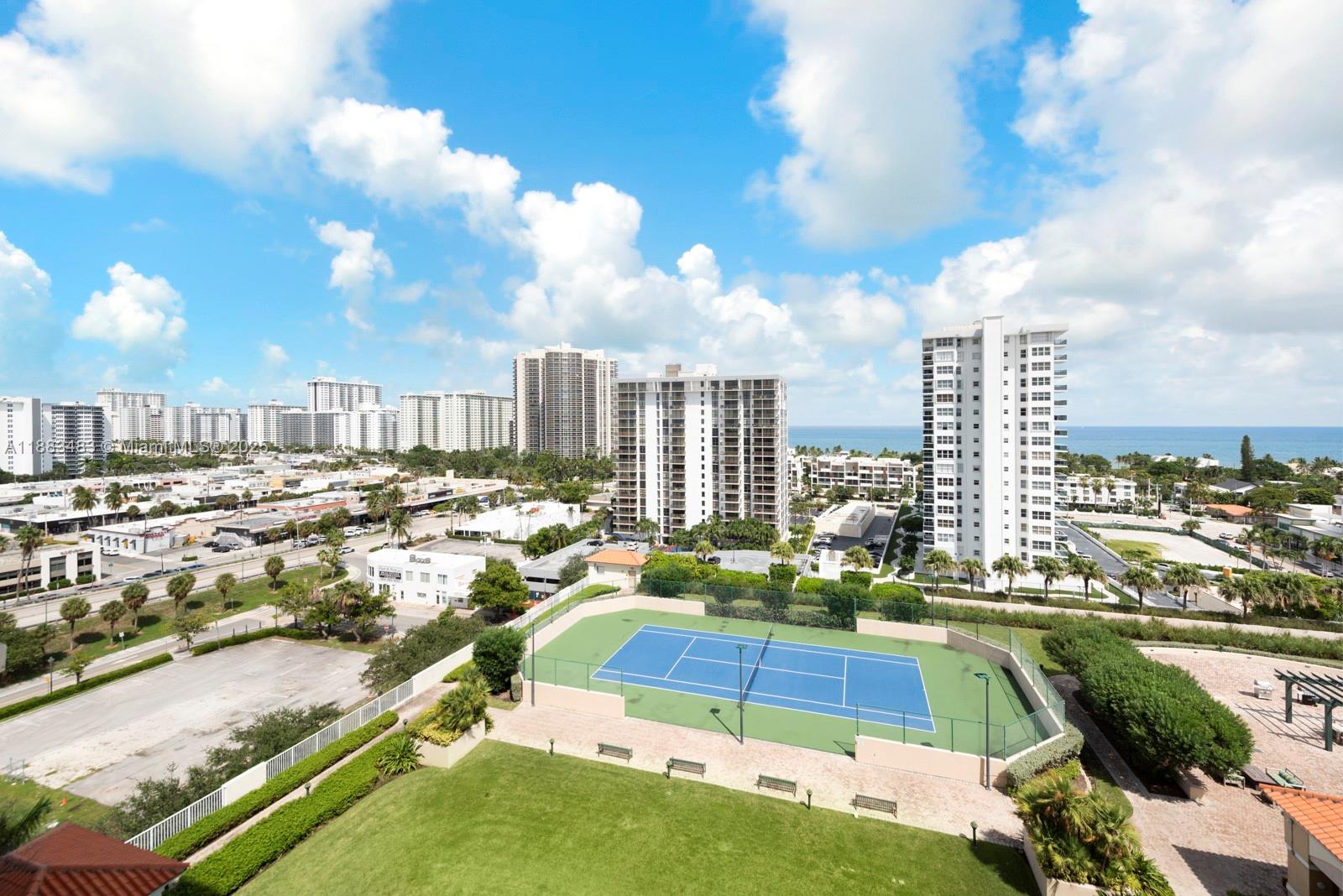 TIDES AT BRIDGESIDE SQUAR - Residential