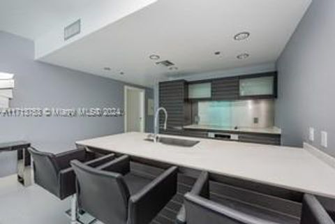 200 Biscayne Boulevard Way 3411 Miami FL 33131