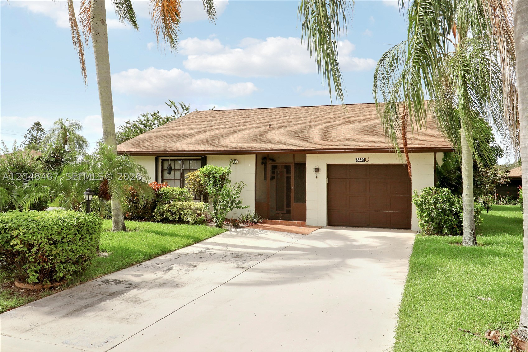 3449 Shadow Wood Dr