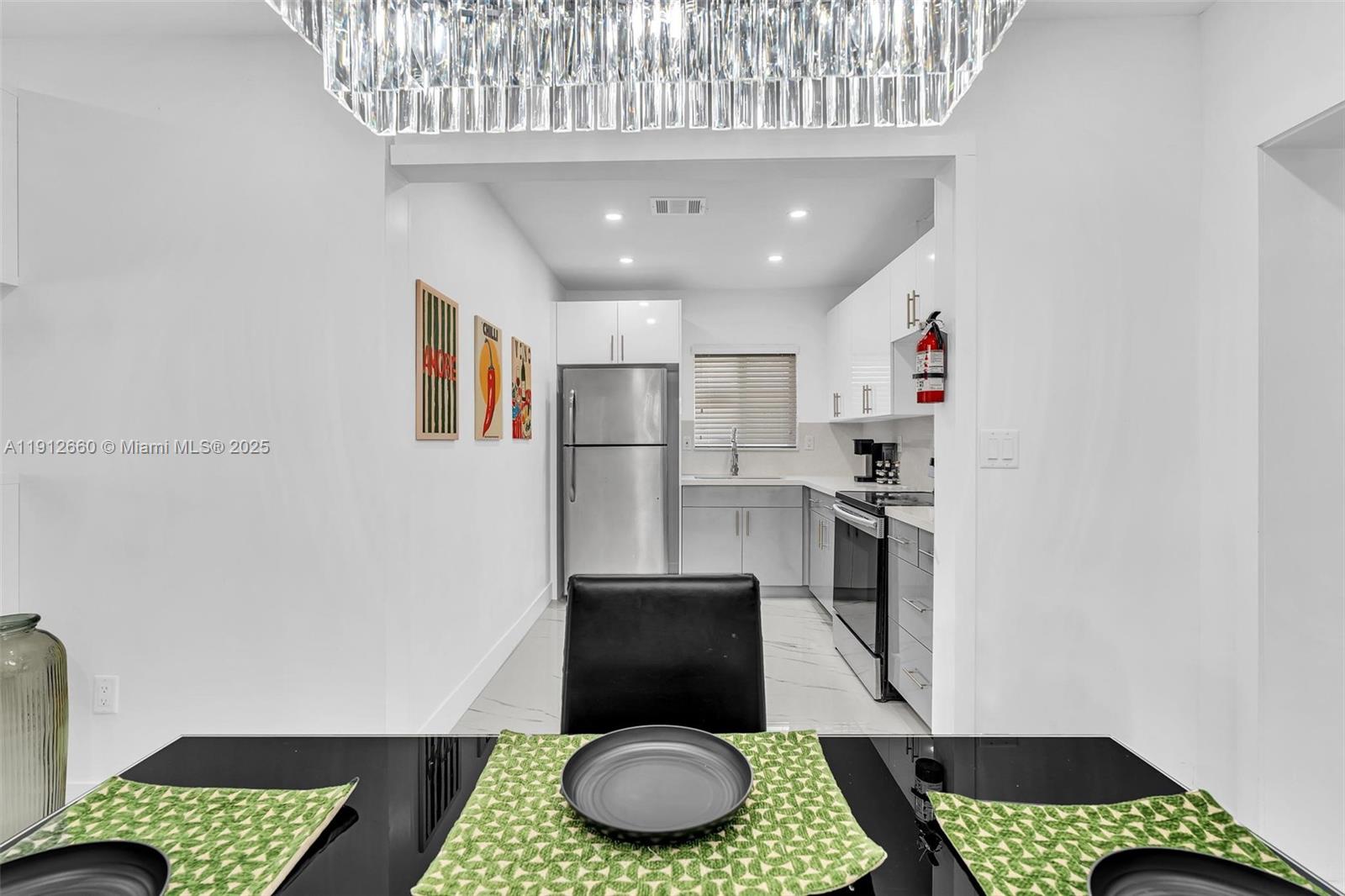 EDEN PARK - Residential Lease