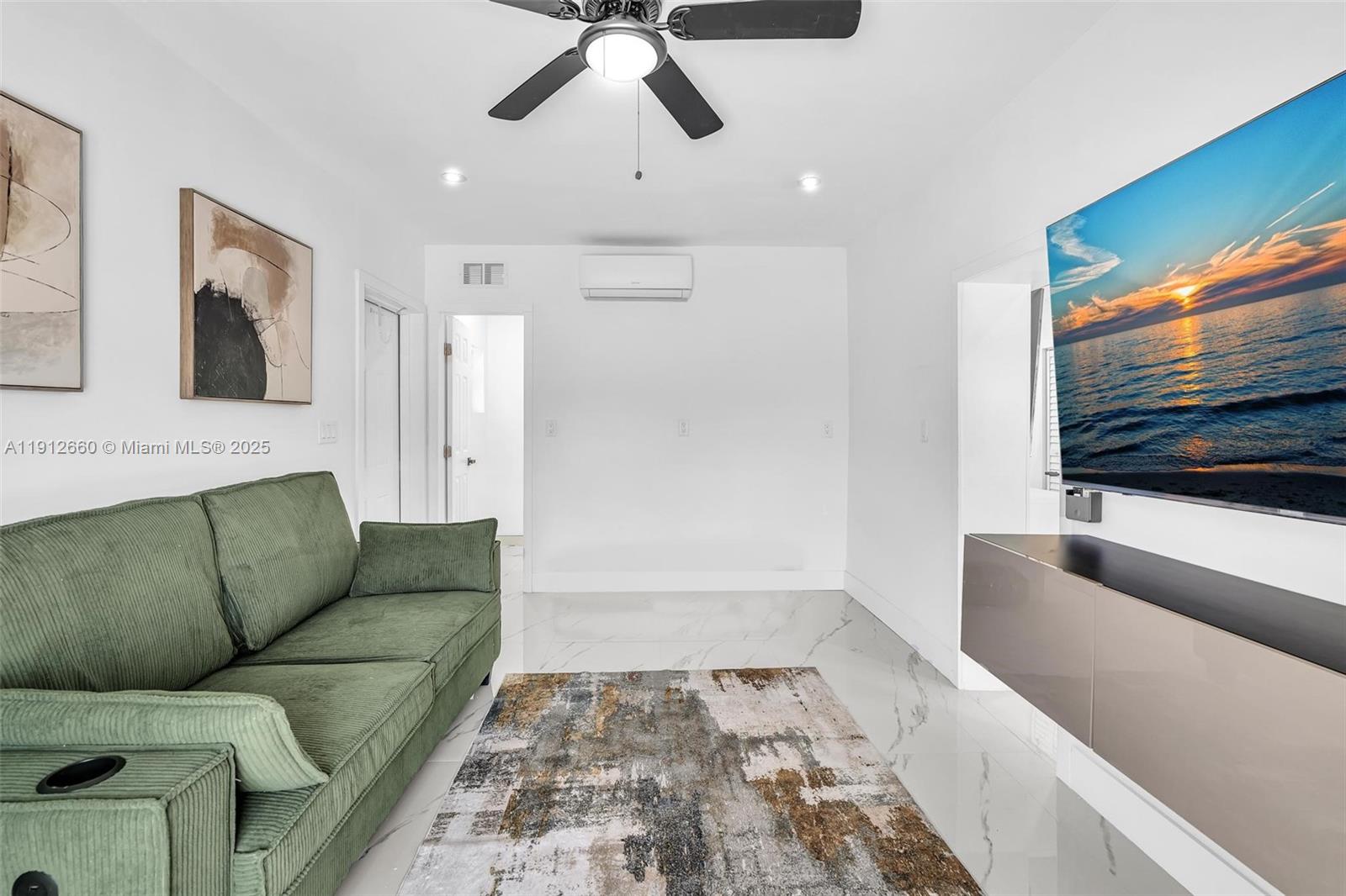 EDEN PARK - Residential Lease