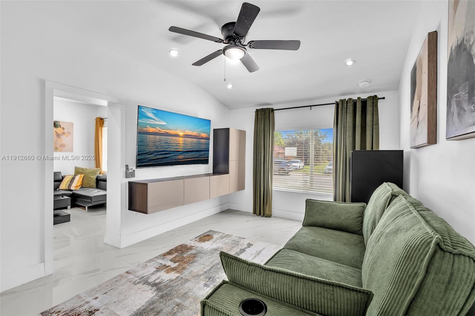 EDEN PARK - Residential Lease