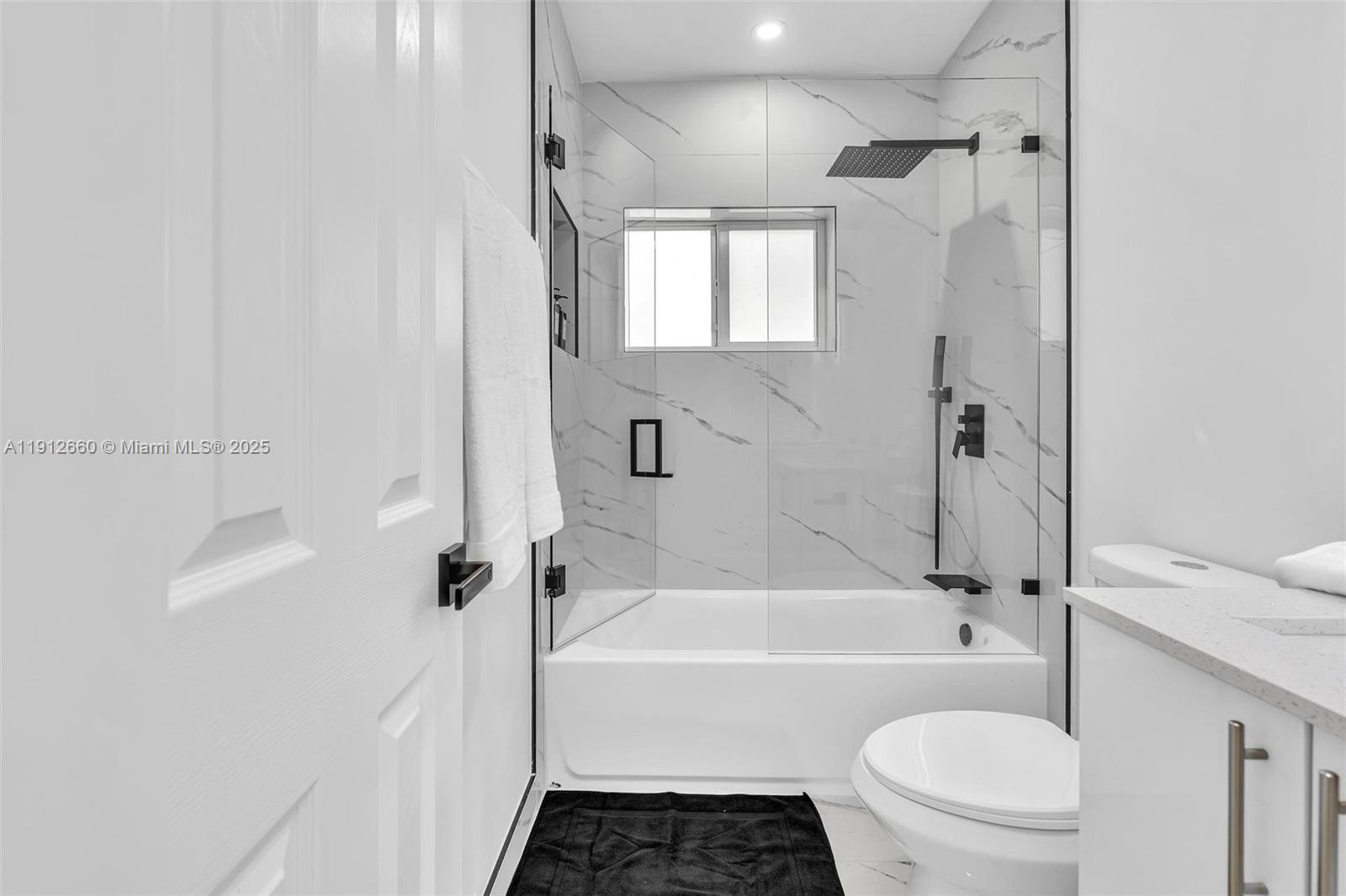 EDEN PARK - Residential Lease