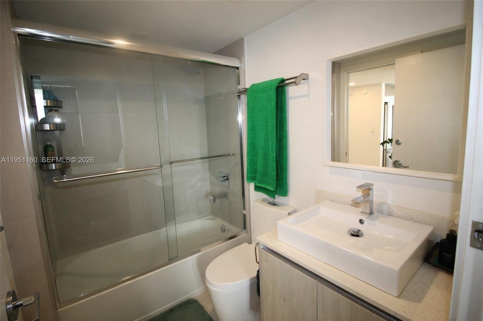 THE HIGHLANDS CONDO - Residential