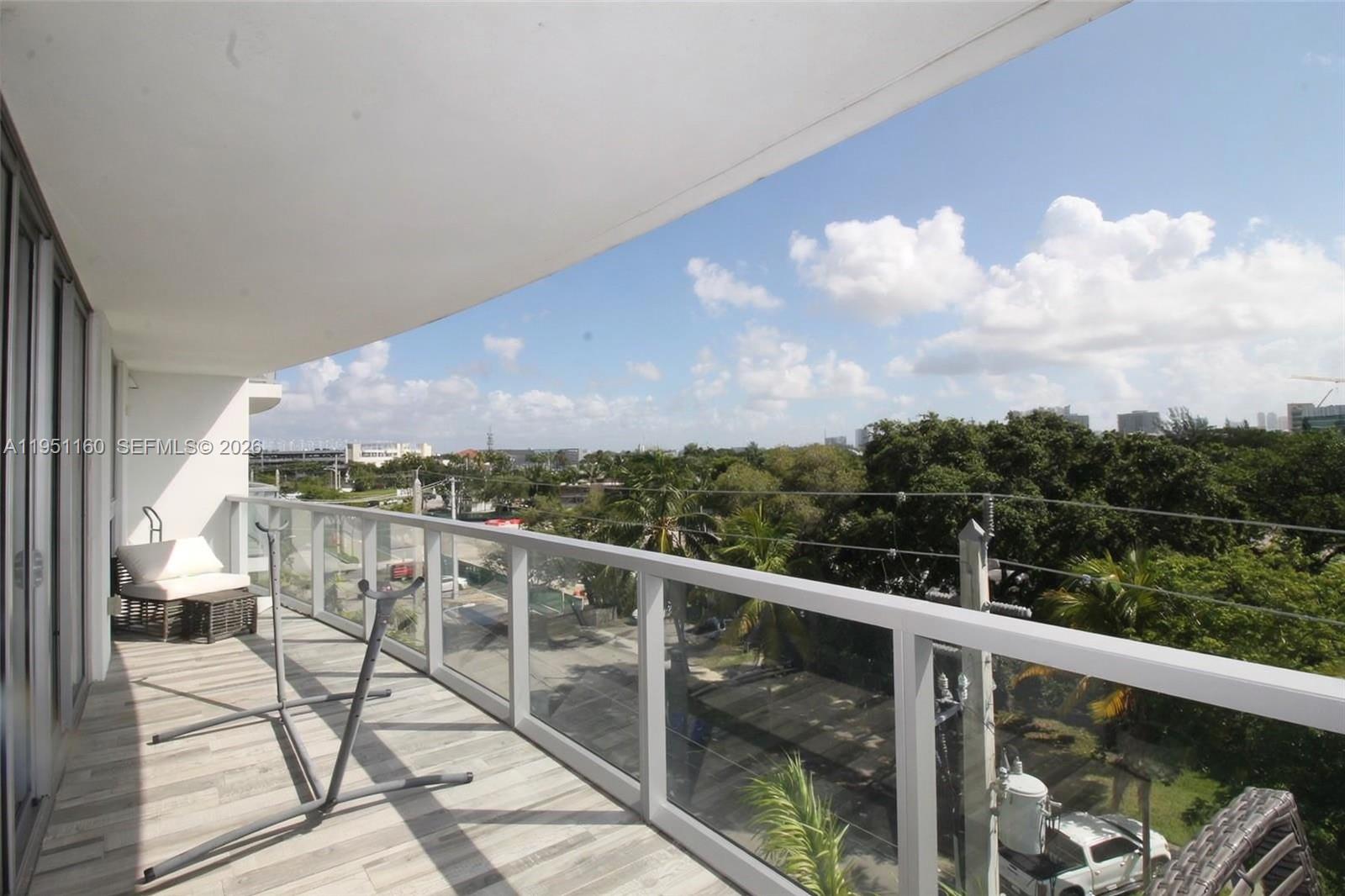 THE HIGHLANDS CONDO - Residential