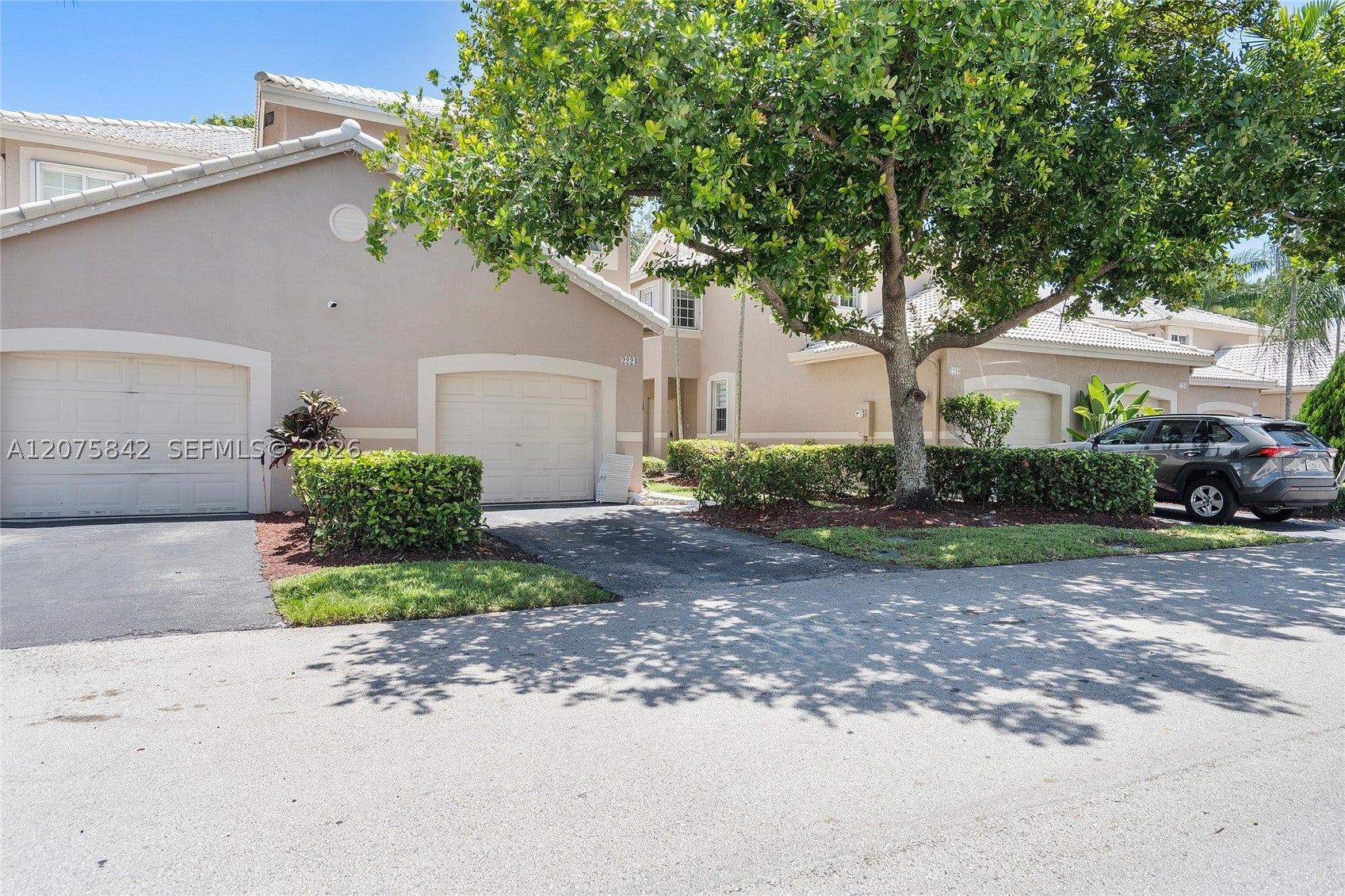 2224 Salerno Cir