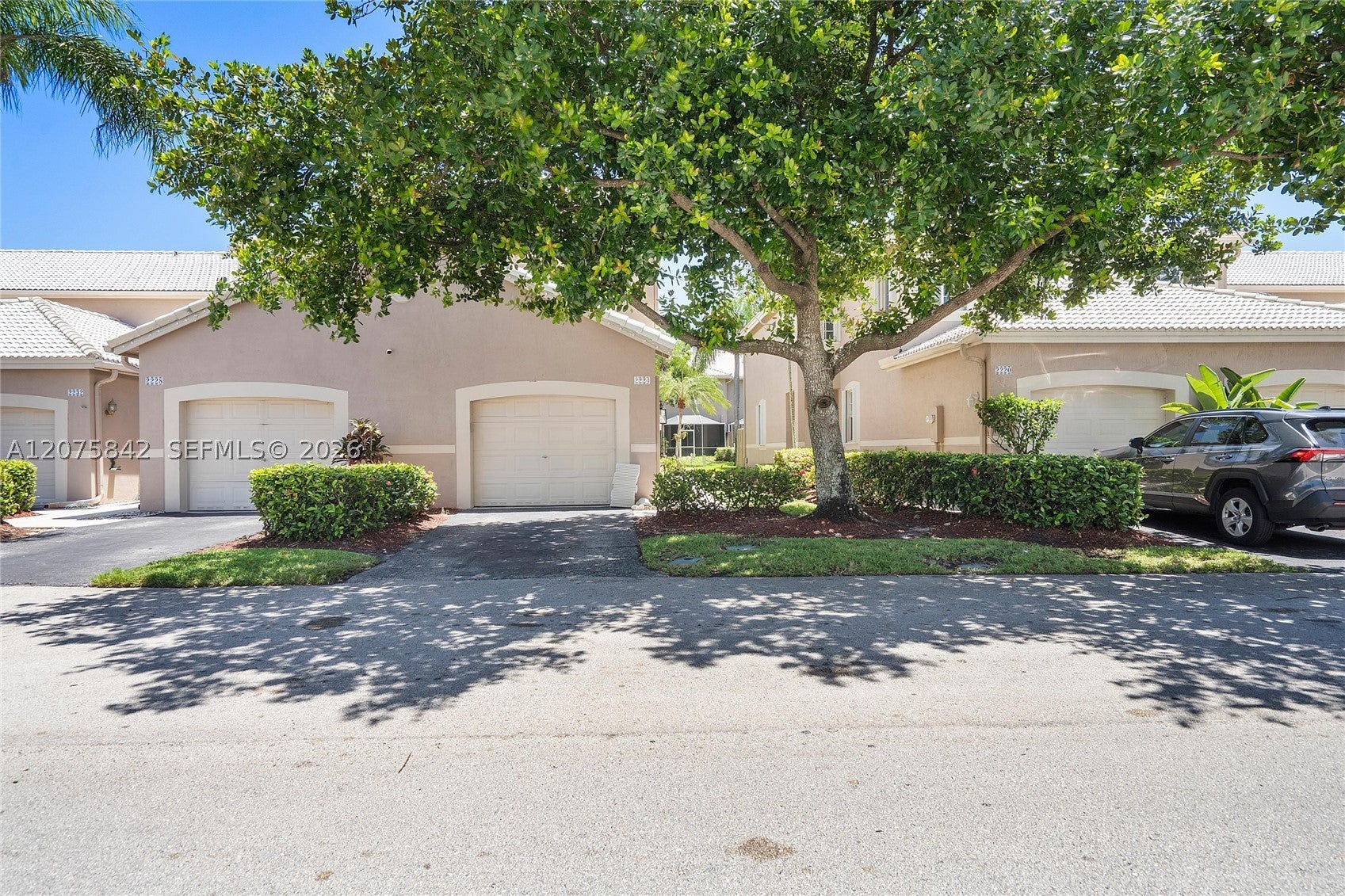 2224 Salerno Cir