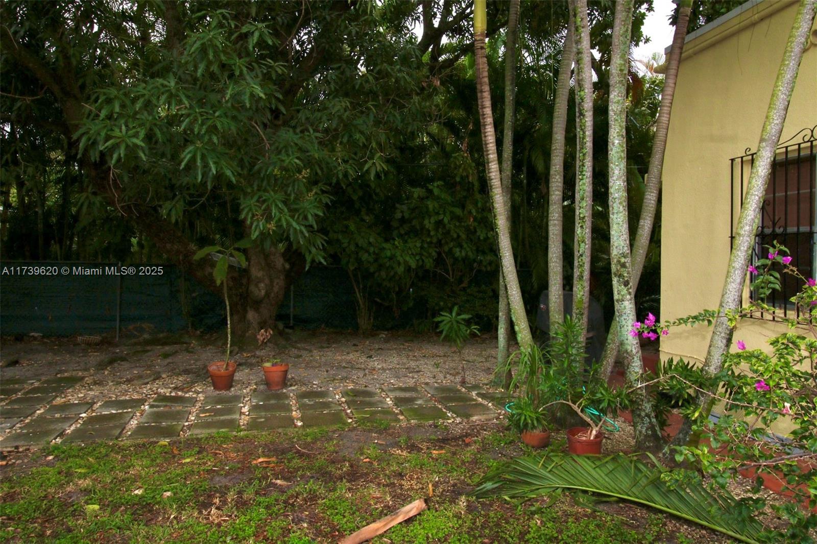 Palm Grove - Residential Income