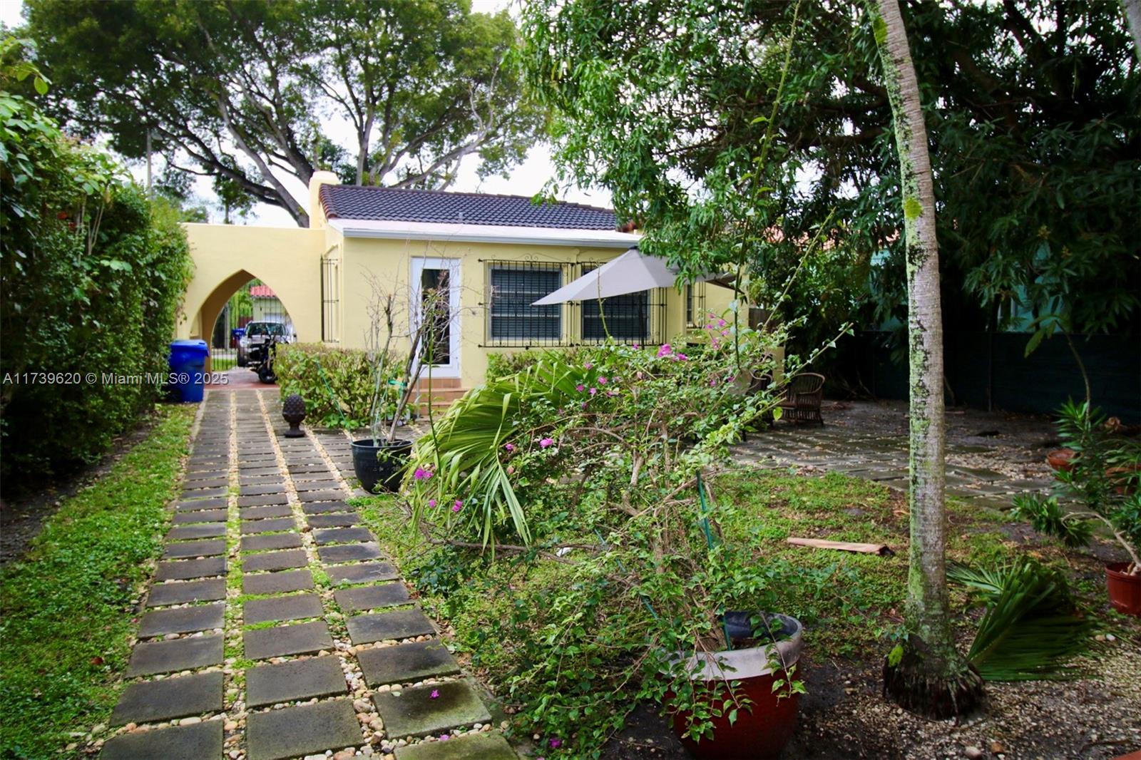 Palm Grove - Residential Income