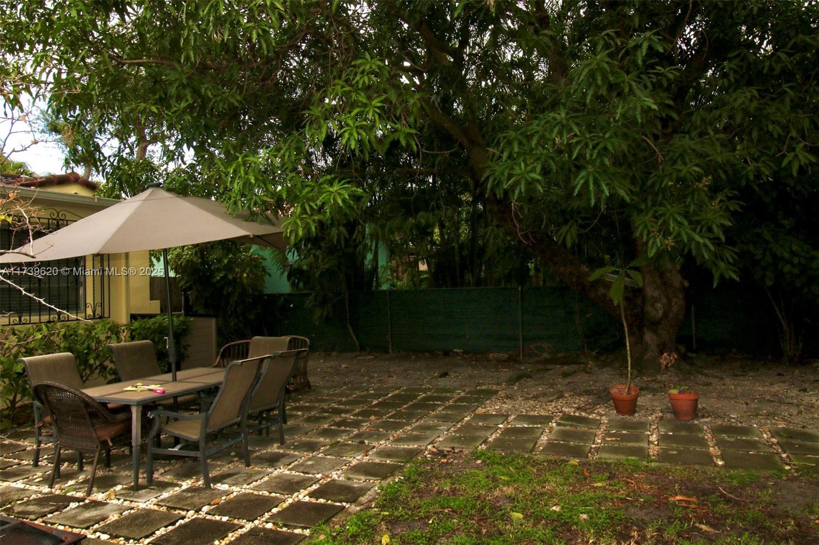 Palm Grove - Residential Income