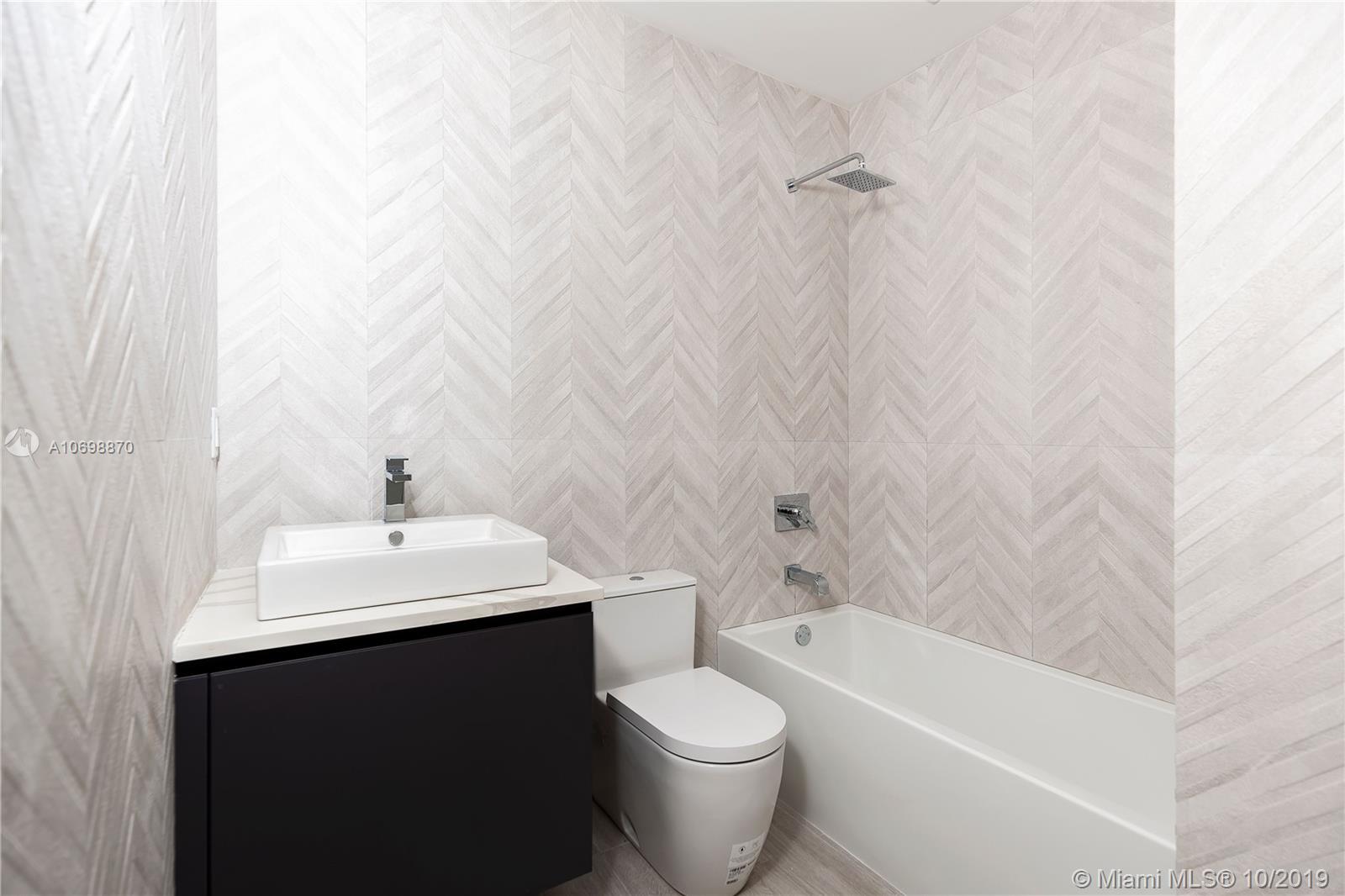 AGM Townhomes - Residential