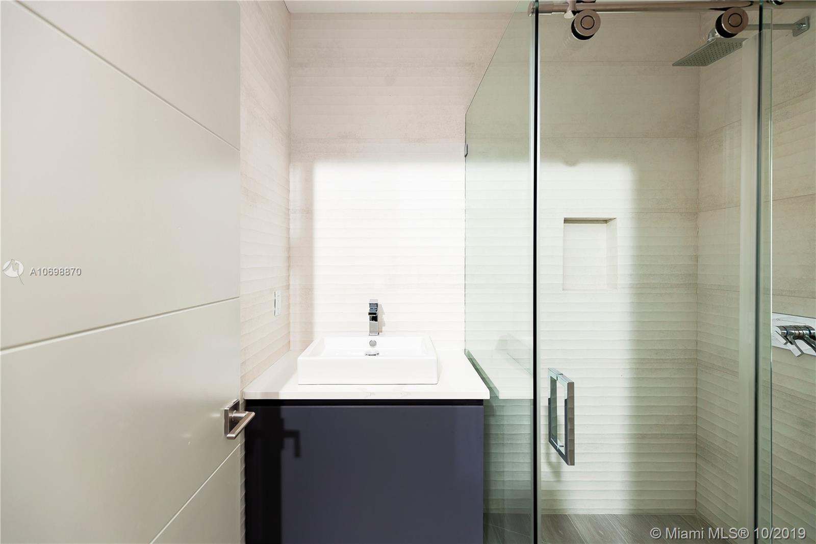 AGM Townhomes - Residential