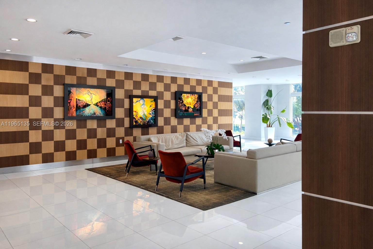 1800 CLUB CONDO - Residential