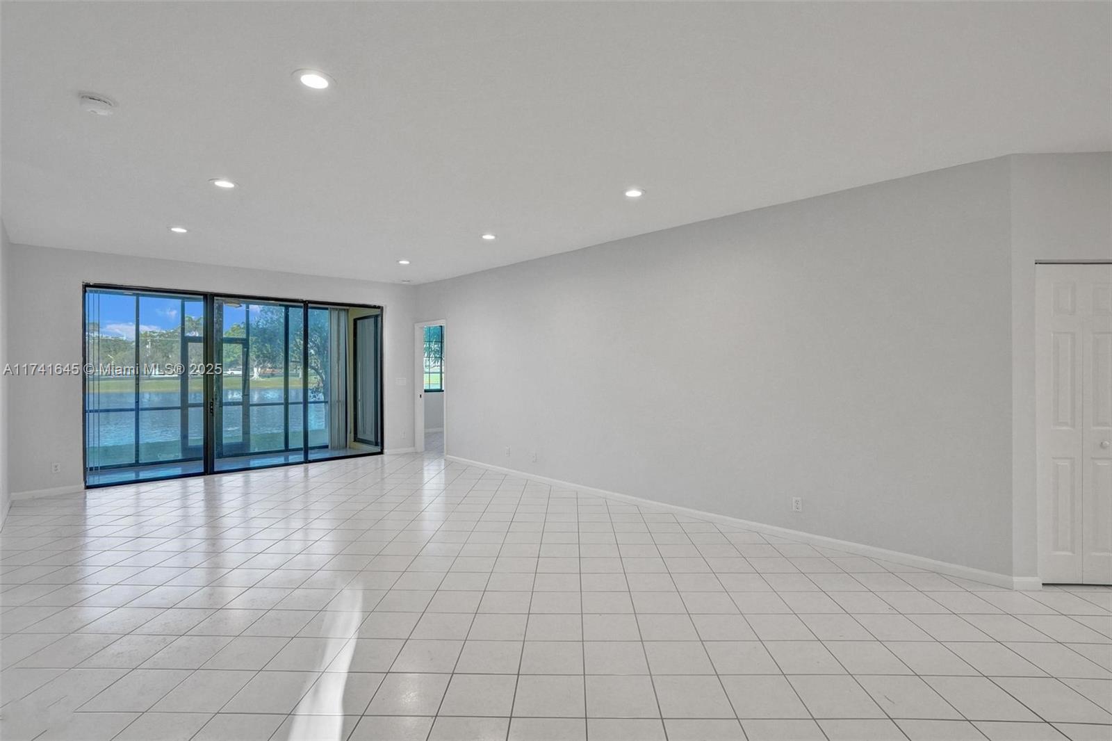 MONTEGO BAY AT BOCA POINT - Residential Lease