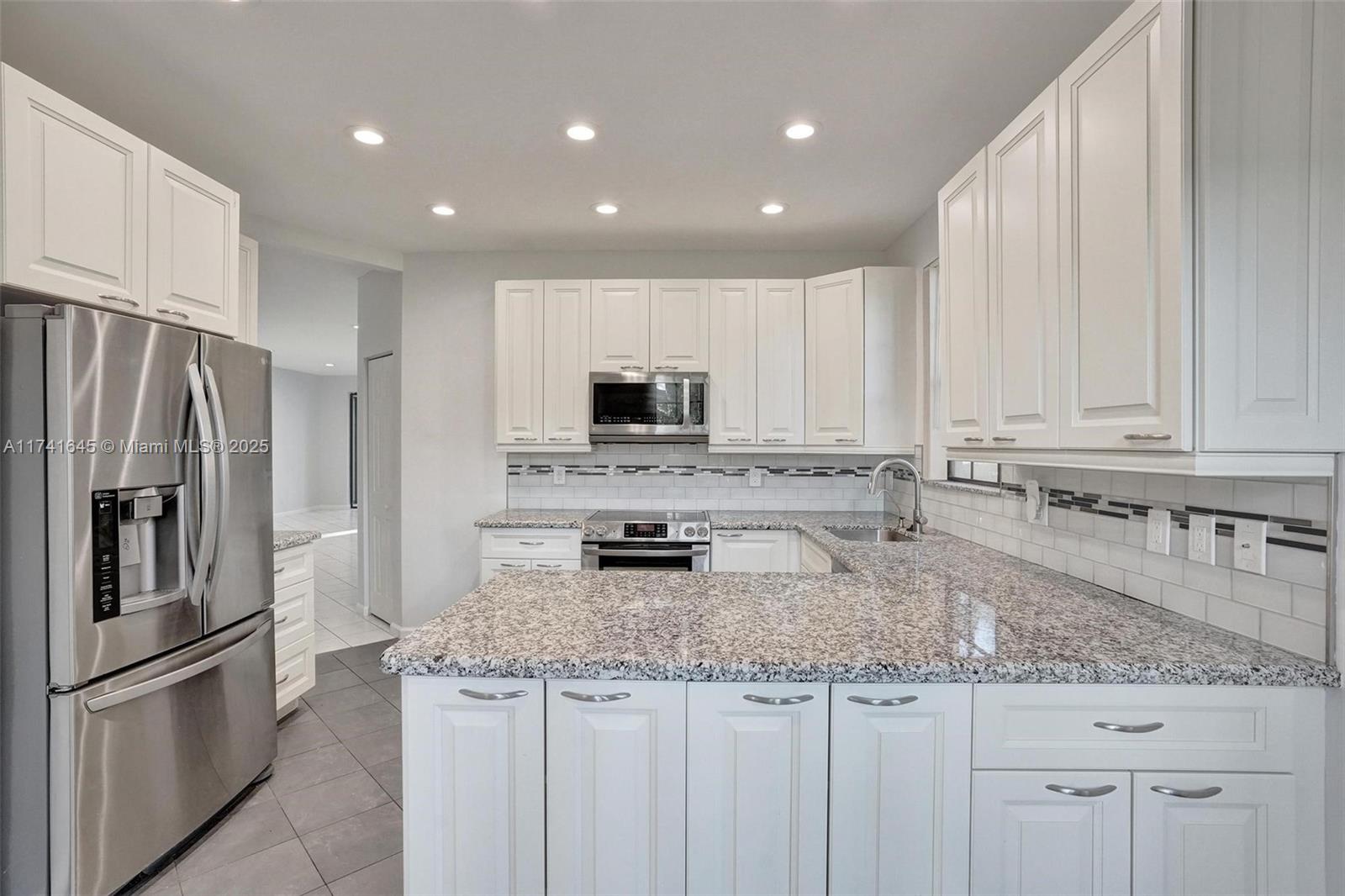MONTEGO BAY AT BOCA POINT - Residential Lease