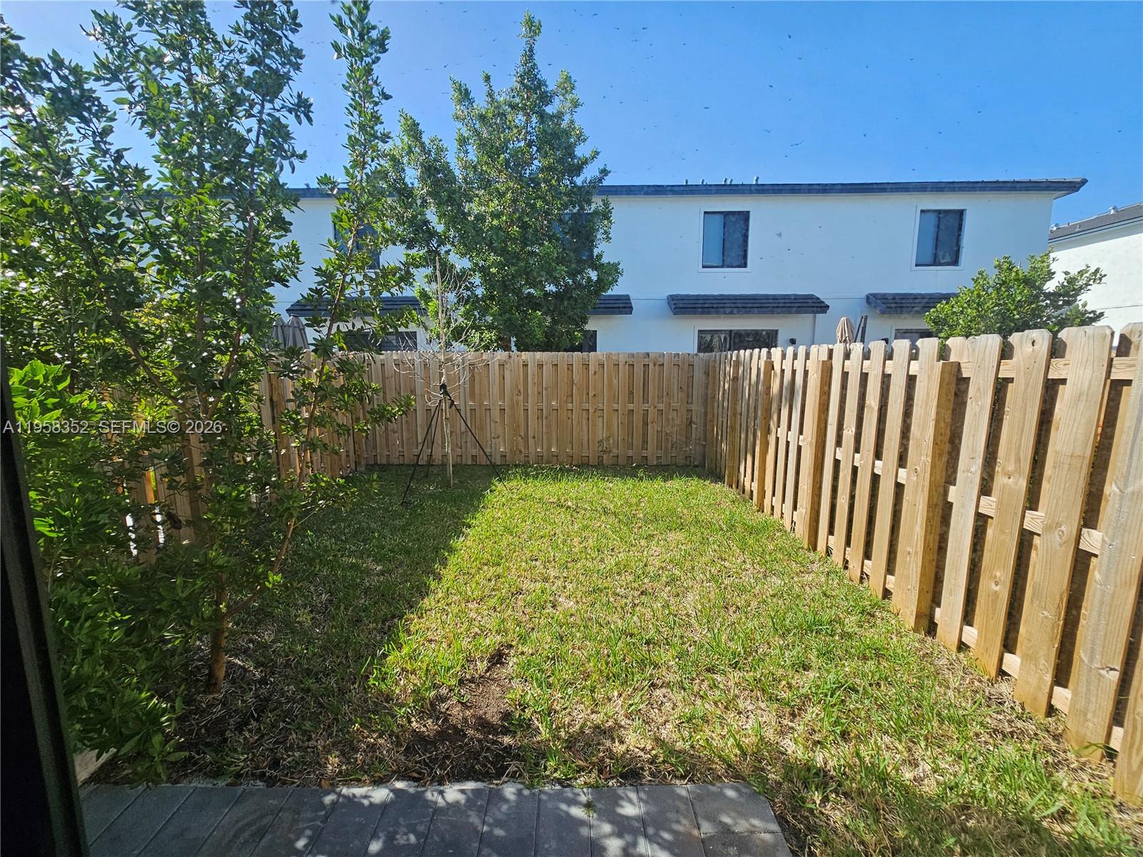 MC RESIDENTIAL - Residential