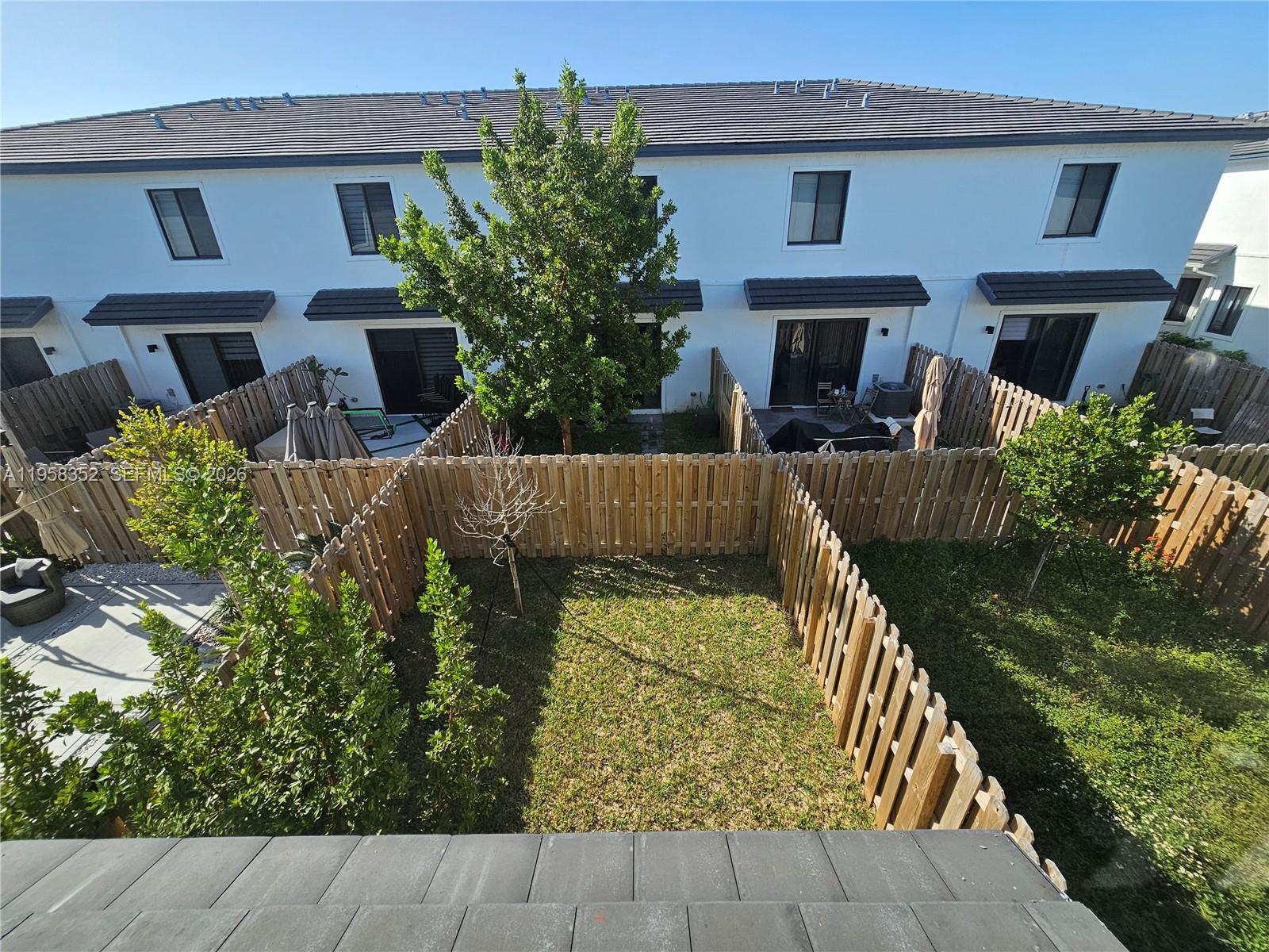 MC RESIDENTIAL - Residential