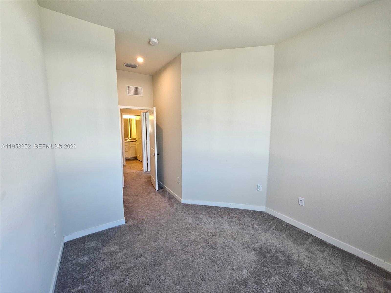 MC RESIDENTIAL - Residential