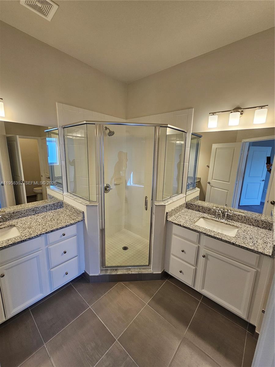 MC RESIDENTIAL - Residential