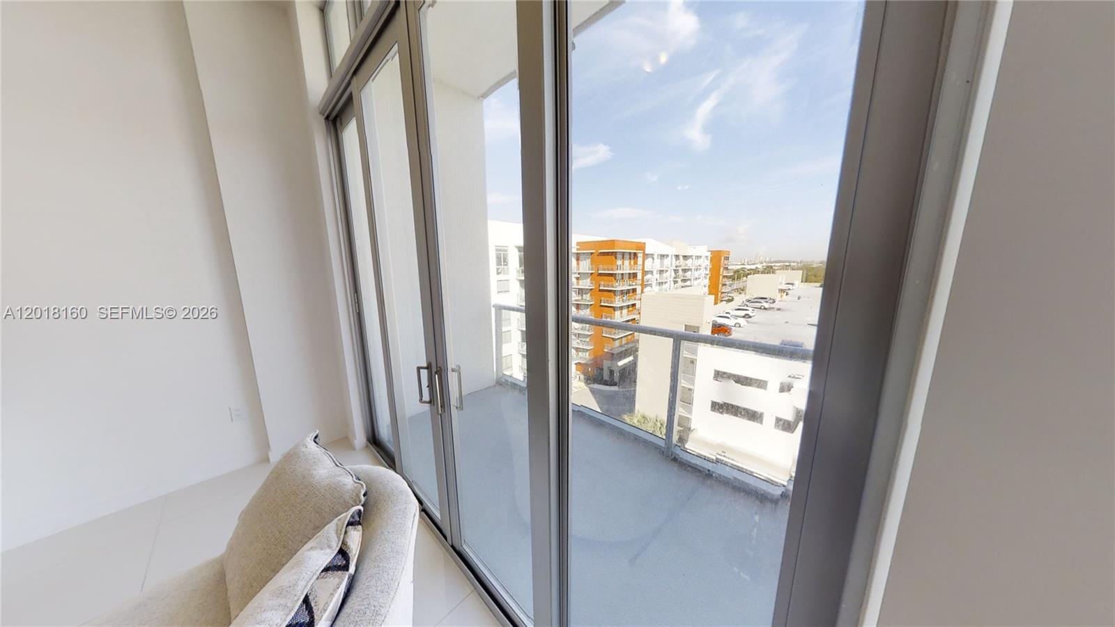 MIDTOWN AT DORAL - Residential