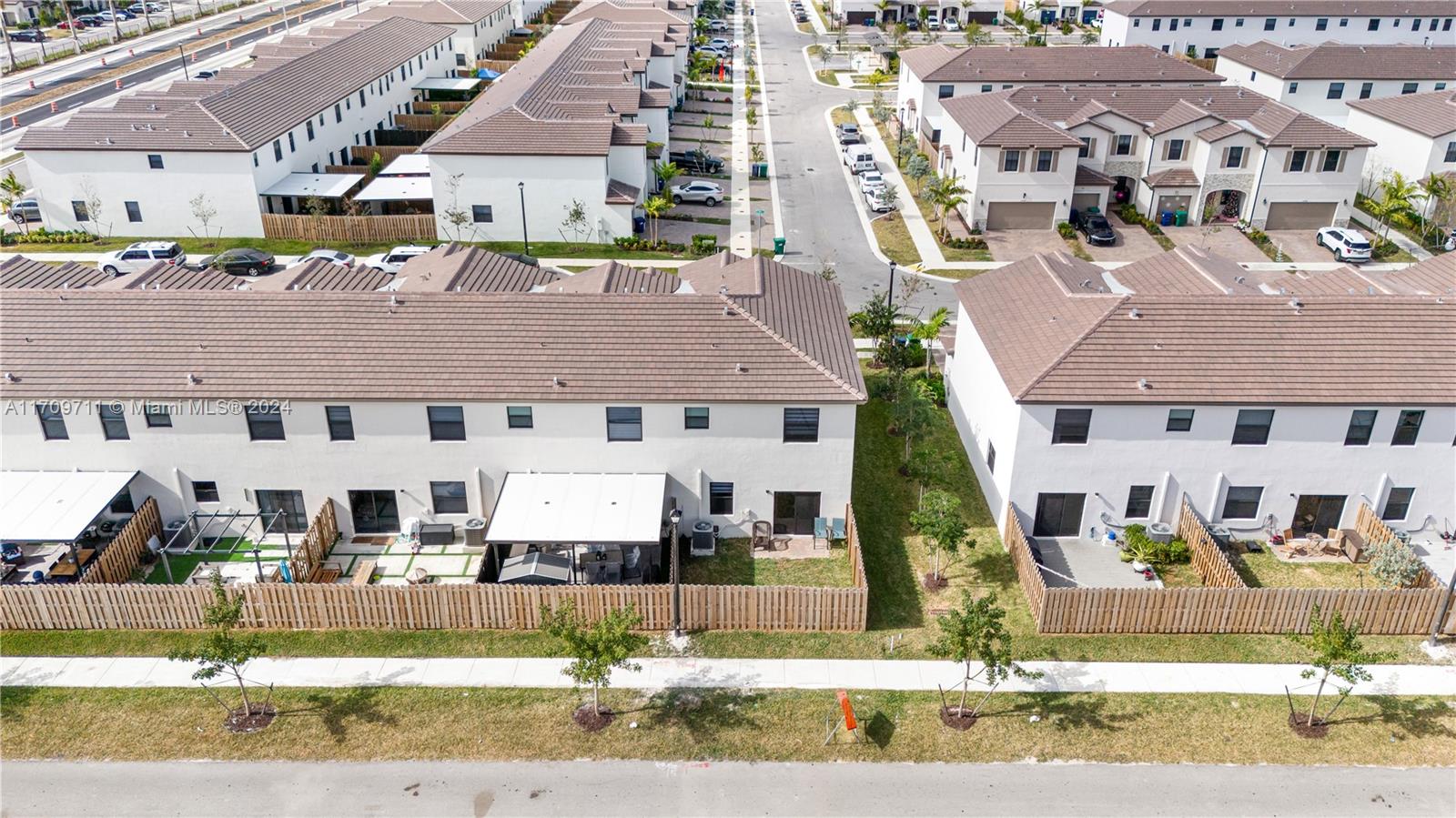 sienna reserve - Residential