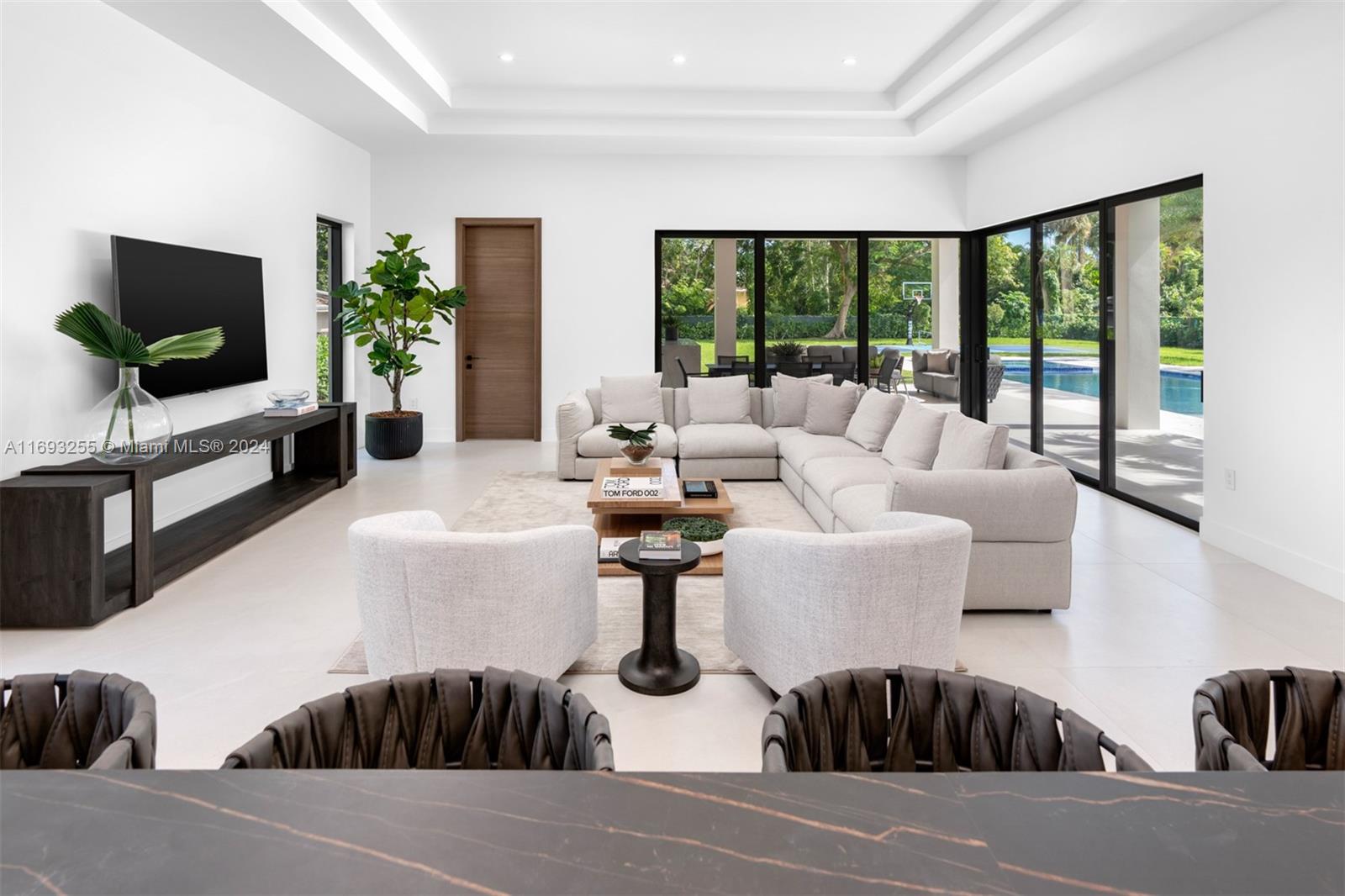 DOMUS ONE - Residential