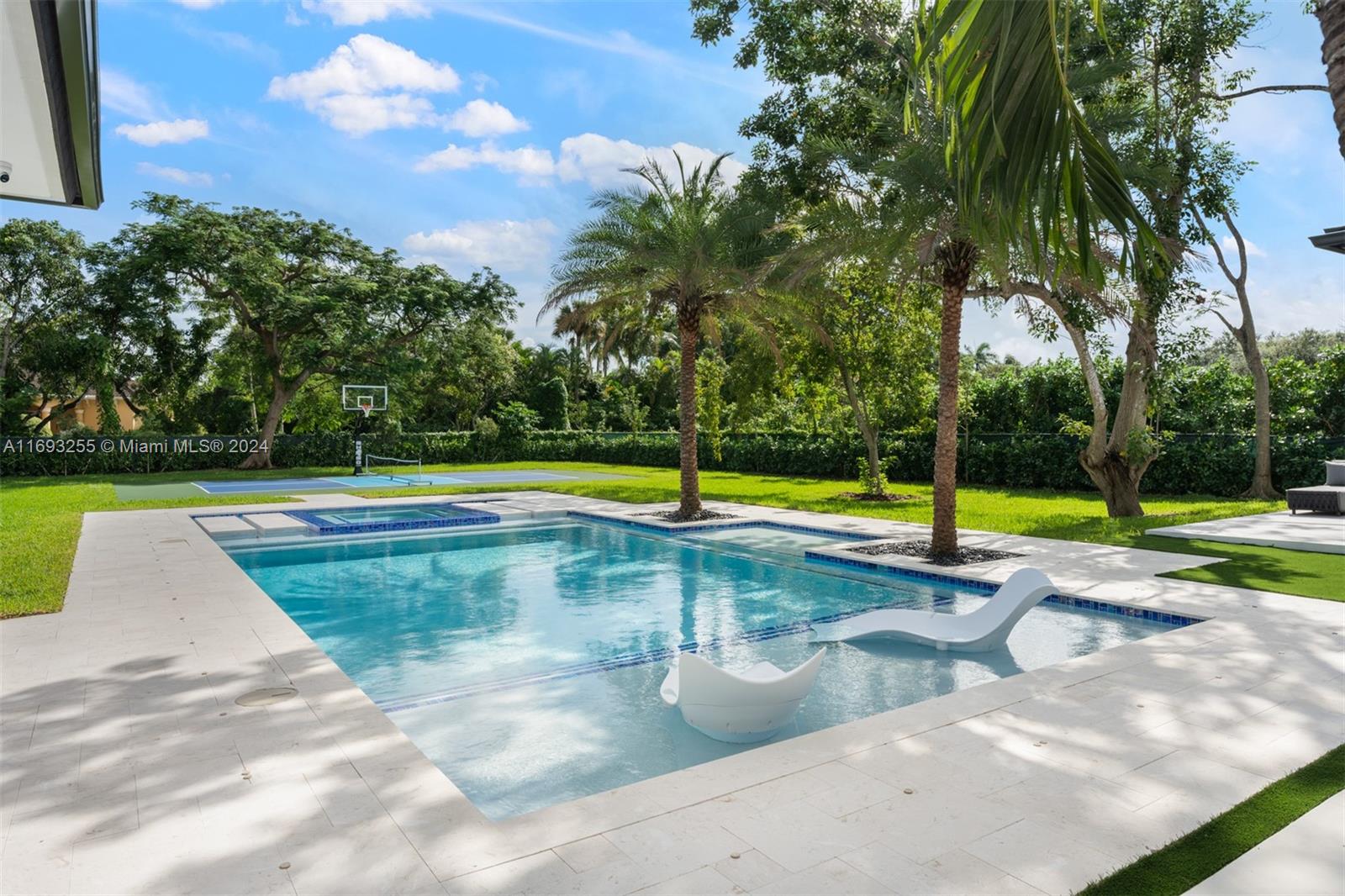 DOMUS ONE - Residential