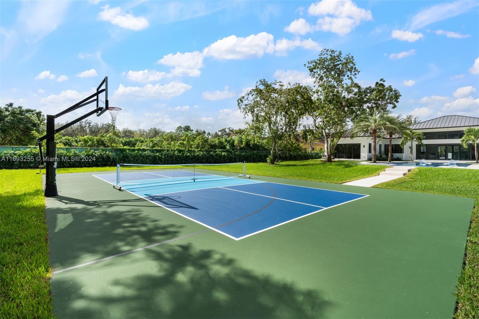 DOMUS ONE - Residential