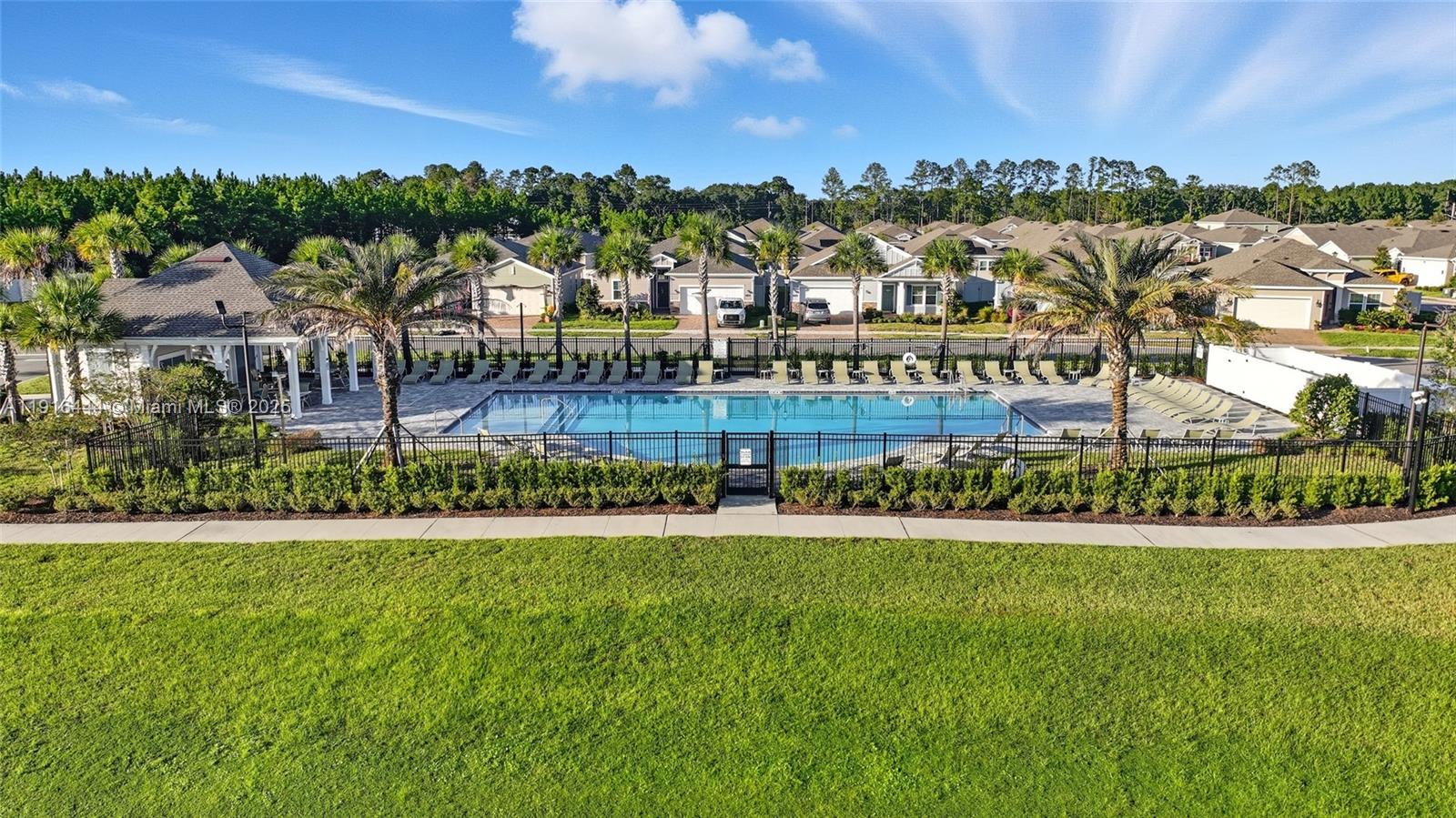 HIGHLAND CHASE - Residential