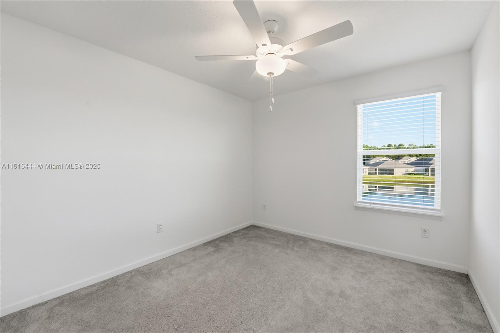 HIGHLAND CHASE - Residential