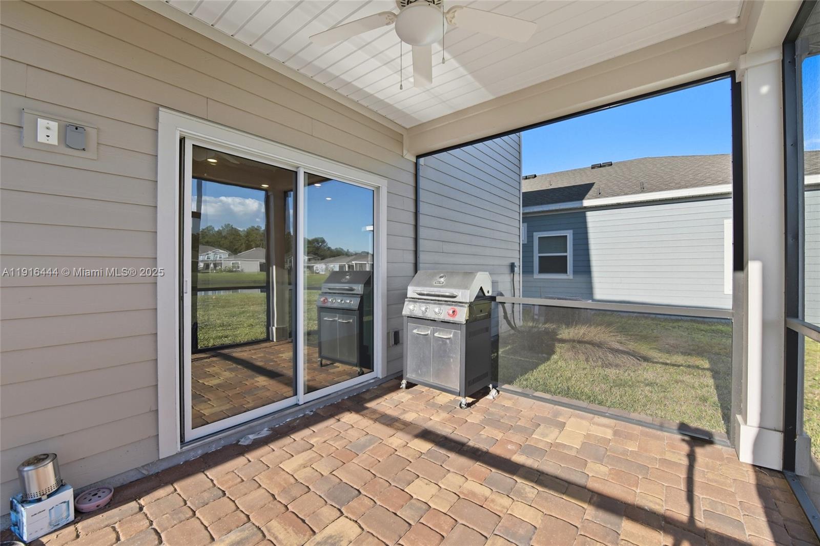 HIGHLAND CHASE - Residential