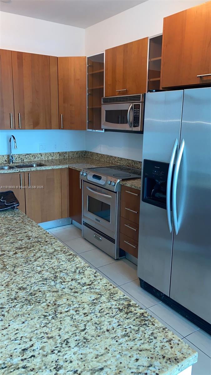 1945 S Ocean Dr 2302, Hallandale Beach, Broward County, Florida - 1 Bedrooms  
1 Bathrooms - 