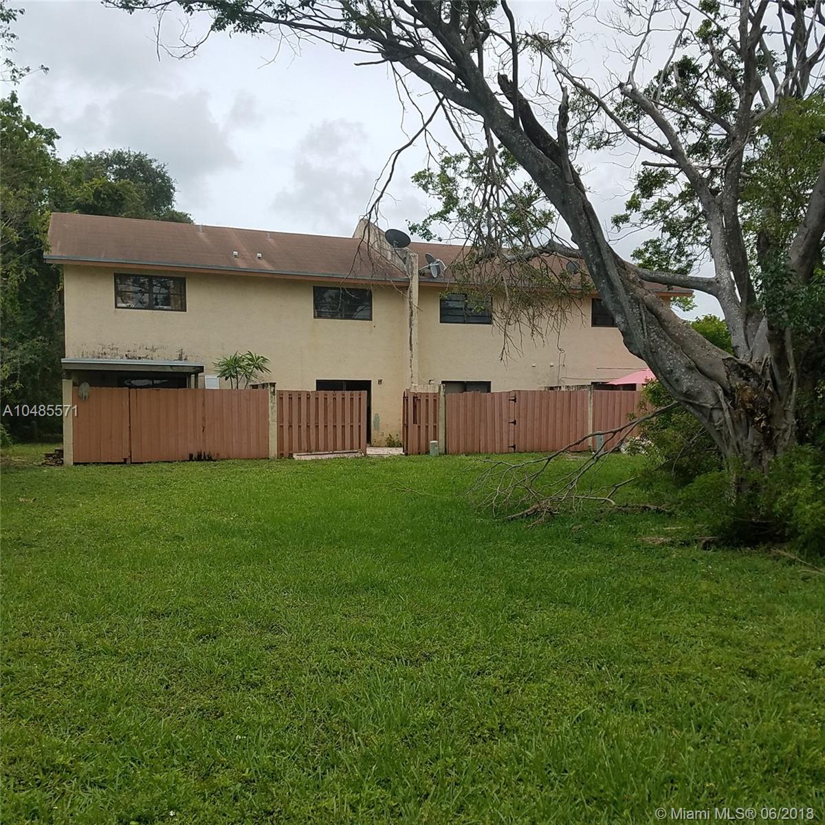 TRIANGLE PROPERTY - Residential